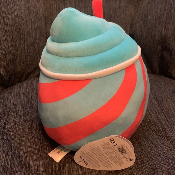 SquishMallows Tucker the Slurpee - Picture 3 of 5